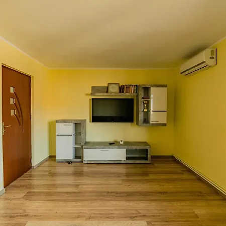 M Aproape De Plaja Apartment *
